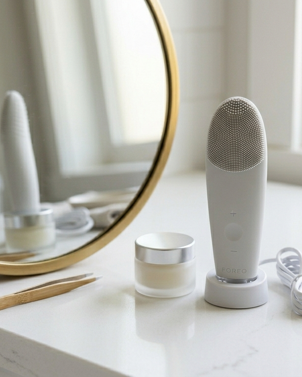 Facial Cleansing Brush